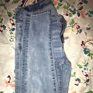 super low rise light  wash jeans